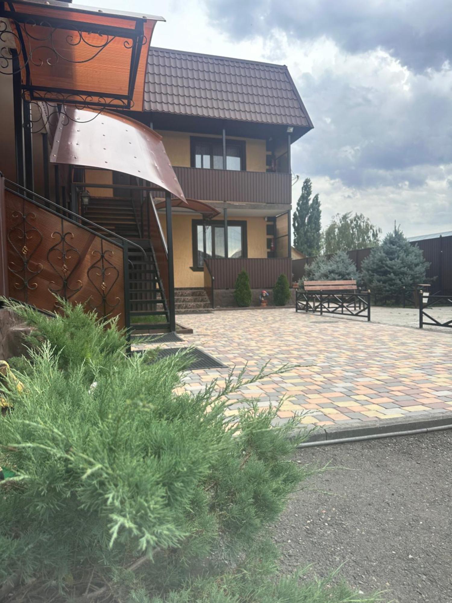 "Гостевой Дом Анны" По Улице Абая, 165 Taldykorgan Exterior photo